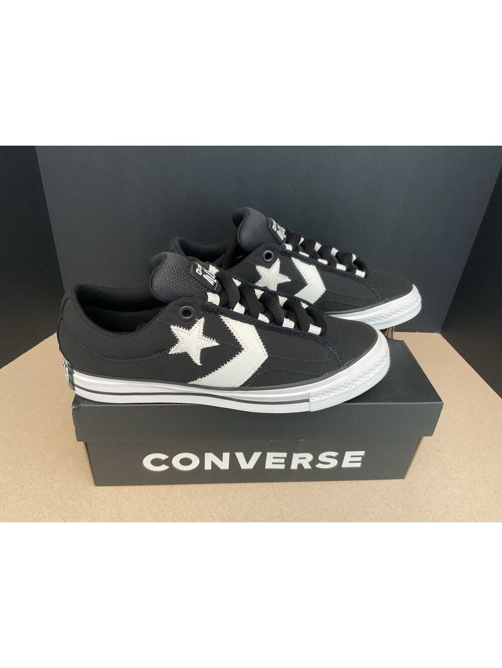 New! Converse All Star Player Puff OX Athletic Shoes. Mens 9.5. Womens 11. Nice!